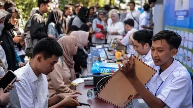 Disorot Bank Dunia, Kualitas Lapangan Kerja Indonesia Masih Lemah